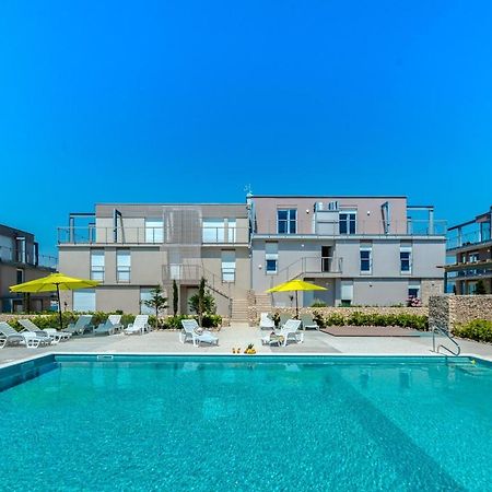 Isola Bella Pag Aparthotel Povljana Exterior foto
