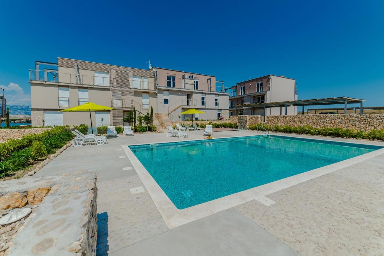 Isola Bella Pag Aparthotel Povljana Exterior foto